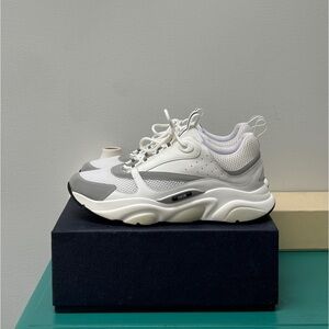 Dior B22 White Silver